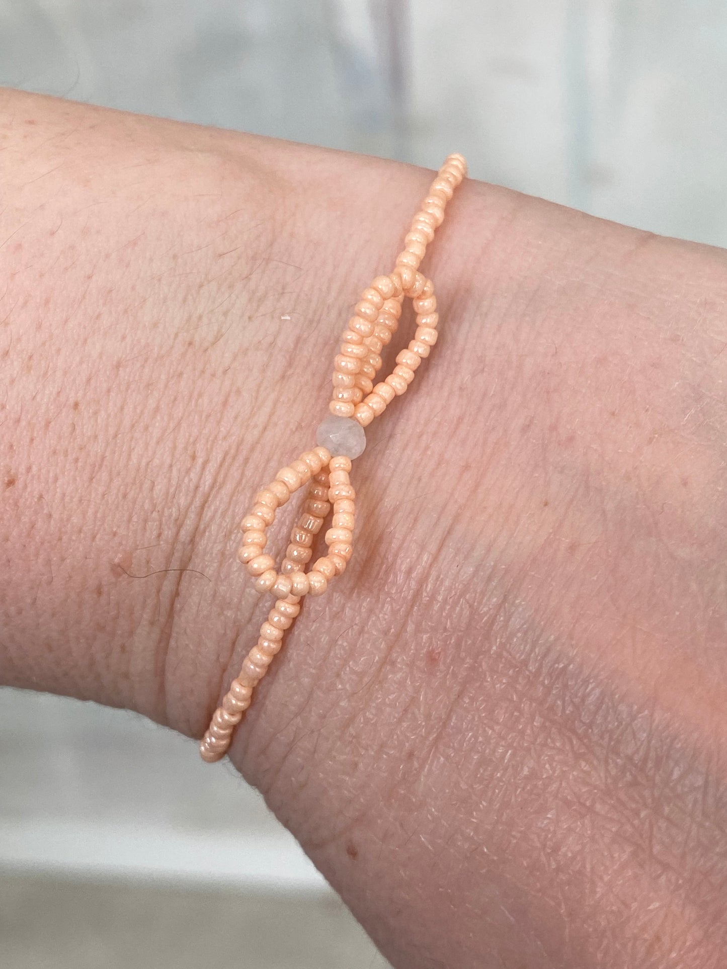 Armbånd med sløyfe ~ fersken