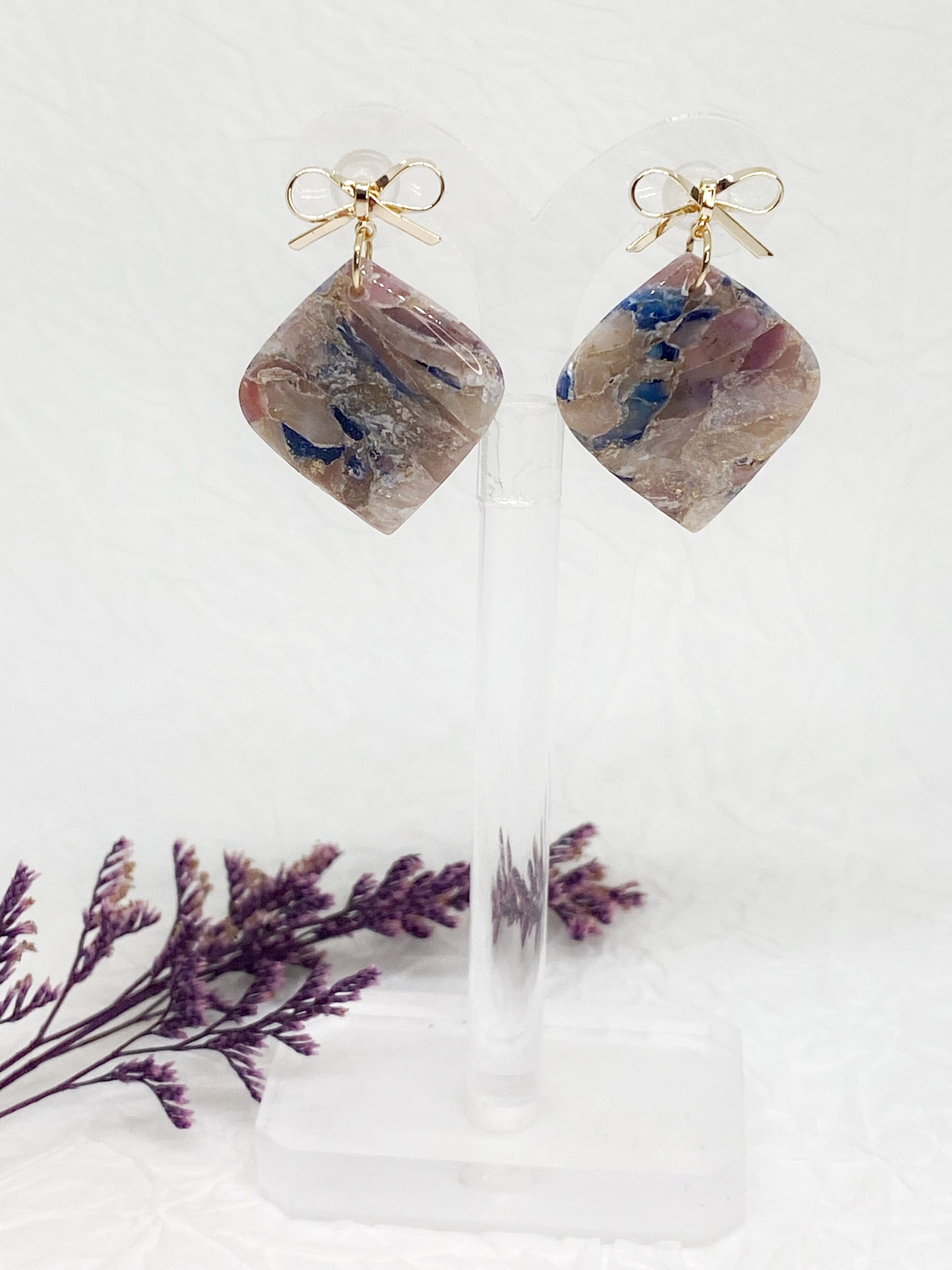 Marmorerte med sløyfer