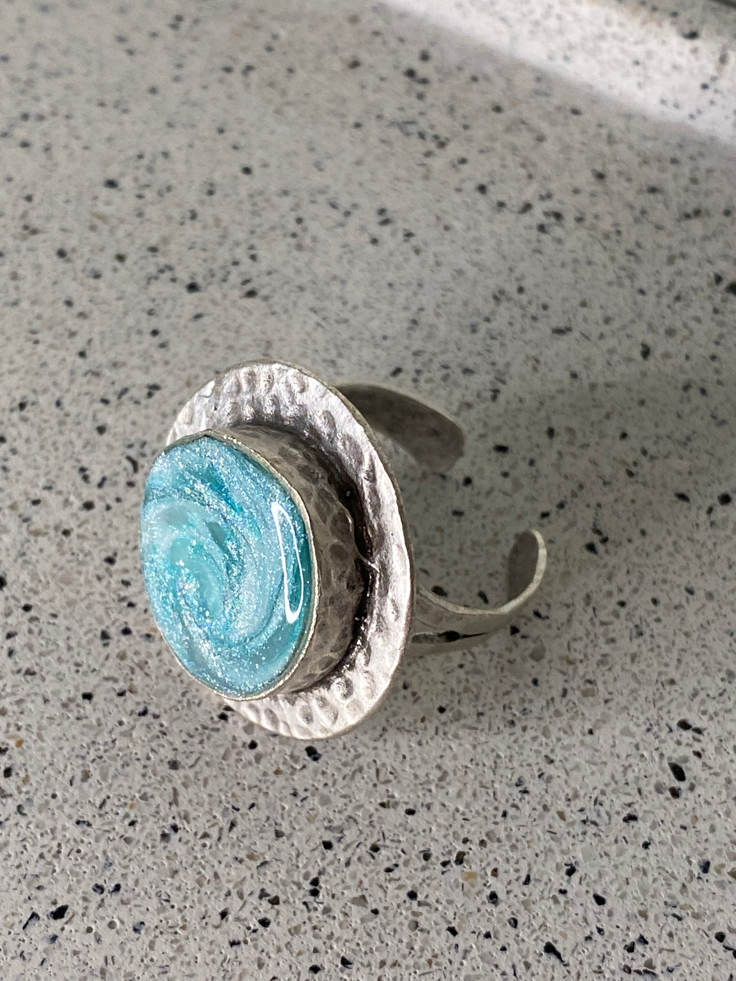 Rund turkis ring