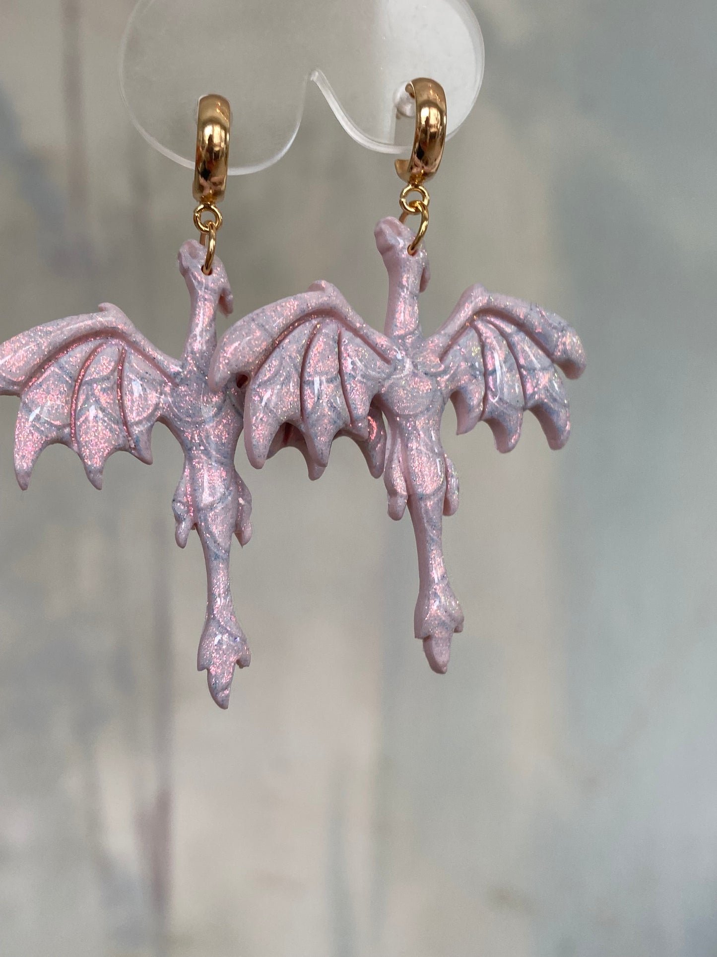 Vårglitrende rosa drager II
