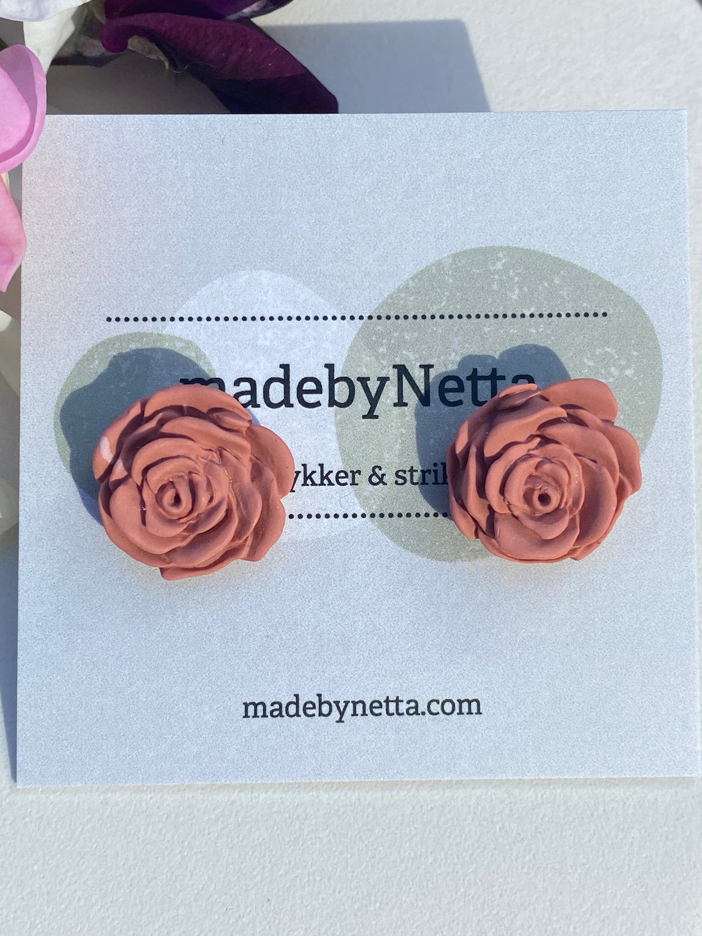 Rosestuds