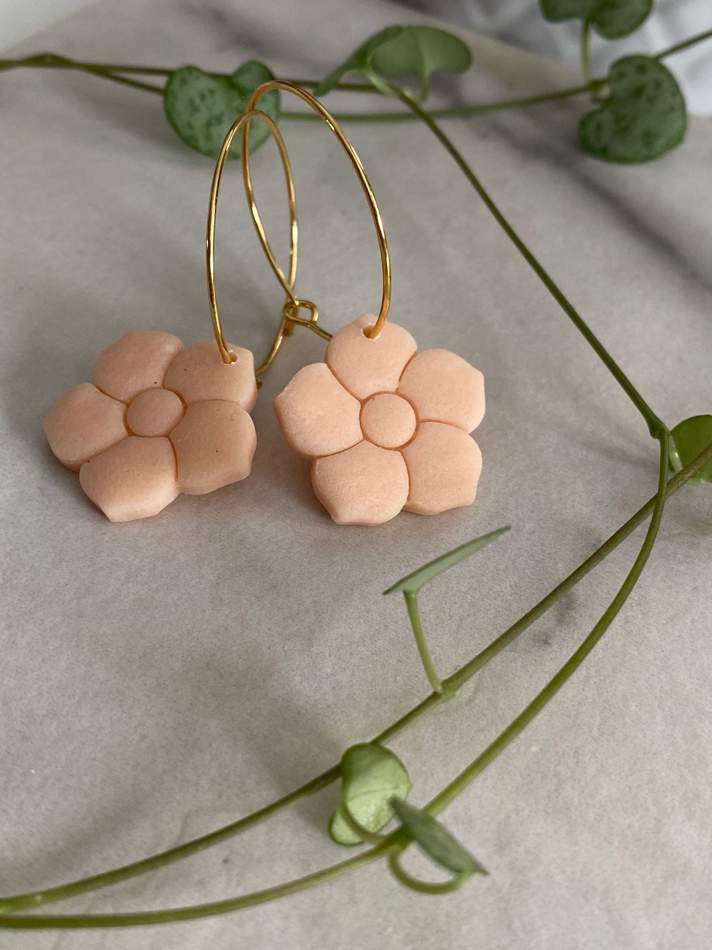 Blomster på ørering