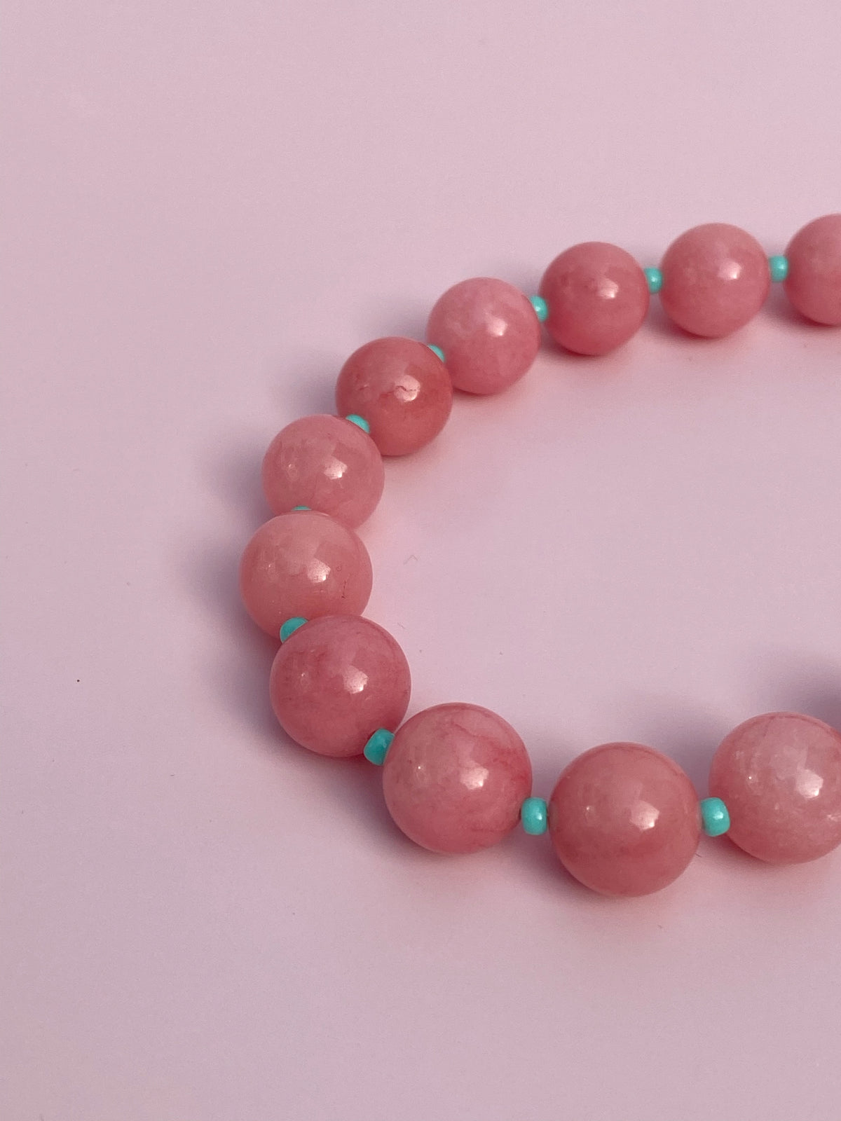 Varm rosa jadekjede